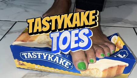 Smashing TastyKakes w Green Toes and Dry Soles
