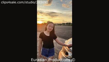 208 B - Angie joyride pedal cam