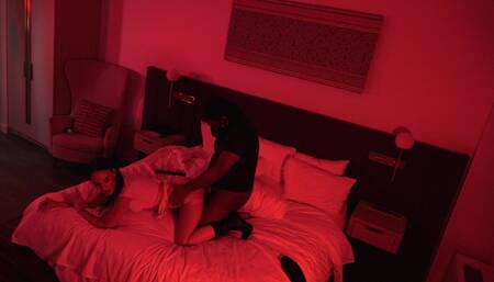 CHLOE'S RED LIGHT SPECIAL!
