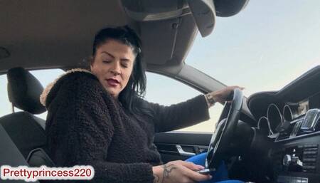 fart in mercedes car