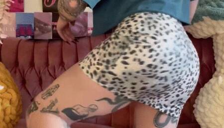 Skirt Rising & Pantsing