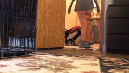 Teeny hides in Giantess dirty laundry, gets thrown into the washing machine