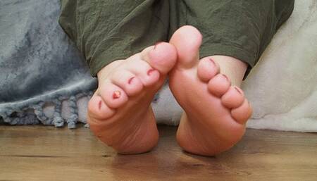 Stage 2 of 3 - Step 5: Lotus Pose (Silent Submission) - Contest: The Path to the Title of Best Slave