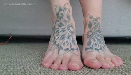 Foot Slave Drenched in Spit 1080p