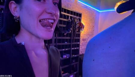 Intimate and Painful Biting Session with my sub (MOV)