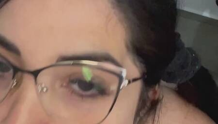 I love to deep throat