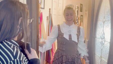 Misty Addams picks the wrong house TICKLE HIDEF