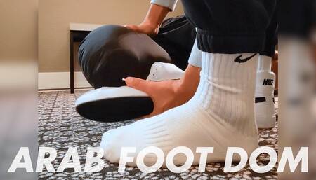 Arab Master Intense Verbal Foot Domination