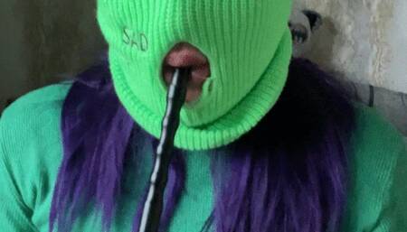 girl smoking hookan and pop balloons