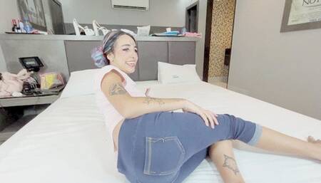 PREPARING A SMALL PARTY FOR MY FRIENDS WITH GOOD FART DRINKS - BY BABE - CLIP FULL