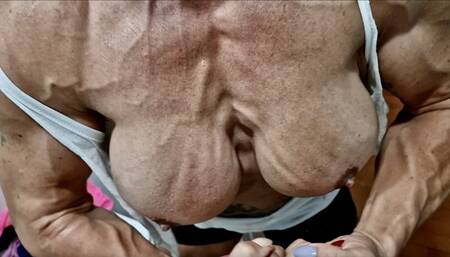 Fbb grunt ripping T shirts old video when I start grunting in videos ripped rack chest veiny posing rock chest muscle pump hardcore flexing