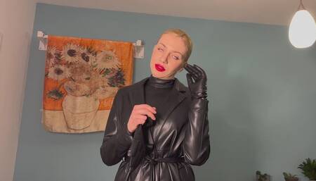Sexy blonde was driven on crazy her real leather gloves and totally leather outfit