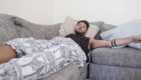 Ivo - Under Pants (POV Shrunken)