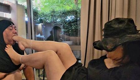 The Footboy - Foot Worship