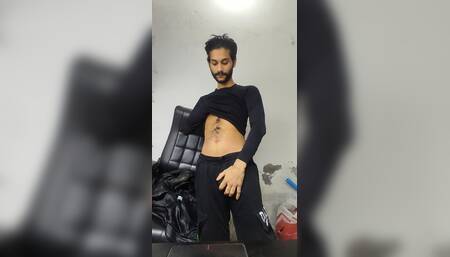 Try to Masturbate in Shop but Anyone Come and Seduce