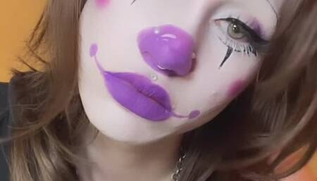 Sad Clowngirl Lipstick Application and Vaping