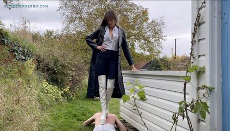Miss Jen Bailey - Trampling Outside in the Cold in my Thigh High Boots (1080p MP4)