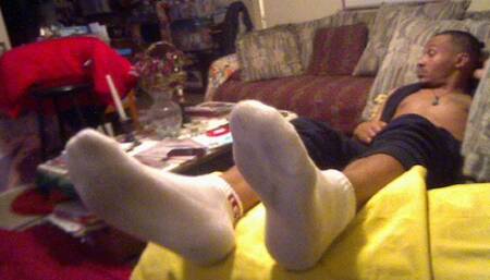 Malefootflava shows off HipHop guy Stedman's thick soles puts on footie socks