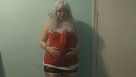 Farty Santa - Relieving Chronic Flatulence with my Vibrator!