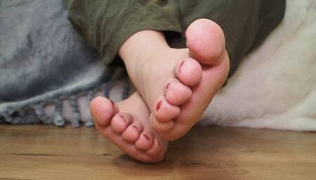 Stage 2 of 3 - Step 11: Lie on your stomach, look at the floor - Contest: The Path to the Title of Best Slave