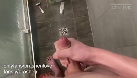 College Boy Jerking and Cumshot in the Shower