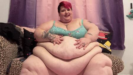 SSBBW Vores your Girlfriend & Fucks you with a Full Belly HD