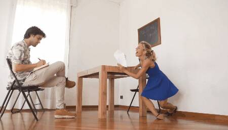 The waxed floor of the classroom (MOBILE VERSION MP4)