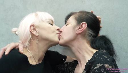 LORA and SALMA - We enjoy each other! (HD)