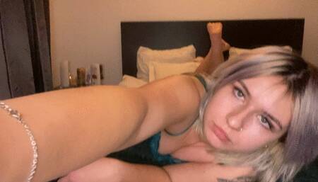 Face expressions while farting loud