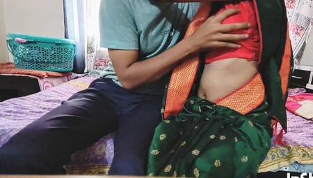 Indian Navel Married Bhabhi Fucking.