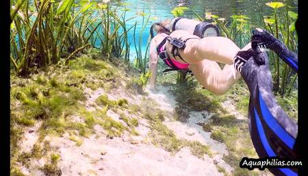 Aquaphilias- Kelli Curtis- Double hose SCUBA Diving in the Springs