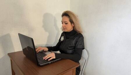 Savannah and Monique police women arrested for having love time