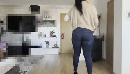 Wet farts in jeans 2