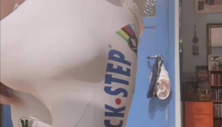 A Gear Bulging Extreme