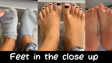 Foot fetish + close up