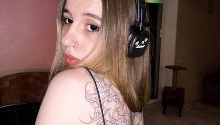 I show my feet and hiccup again