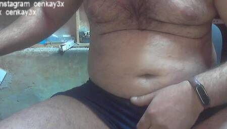 Horny Daddy Cums Repeatedly on Live Webcams