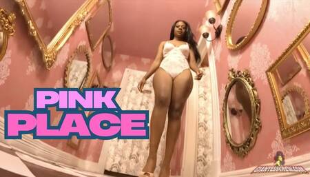 Giantess Crew - Jade - PINK Place