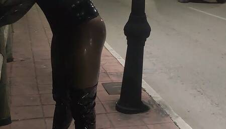 Latex walking outdoor