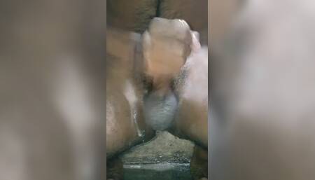 A Guy Is Playing Sex Game, When He Taking Showers. Mp4