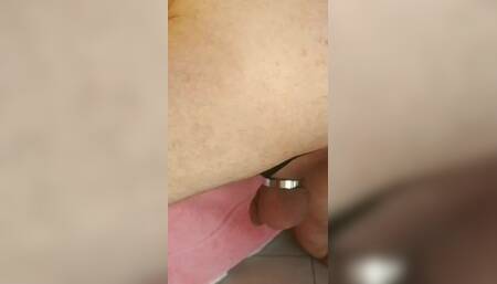 Fucking Machine with Big Butt Plug