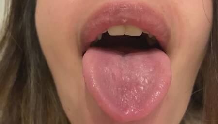 Lip fetish