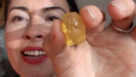 biting gammy bears mp4