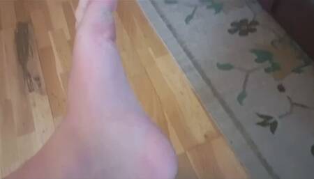Jerk for my feet like a good boy