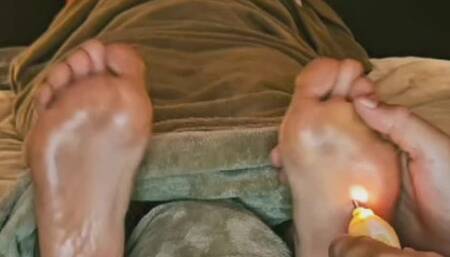 Mummy Tickle with a Electric Pen & Electric Nail File