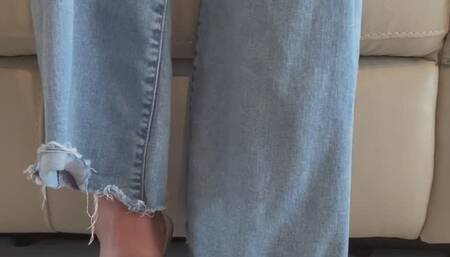 Role-play: my landlord brides me to play with my feet in lieu of paying my rent