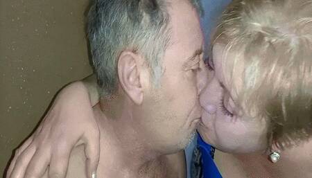 Shaved for kisses WMV