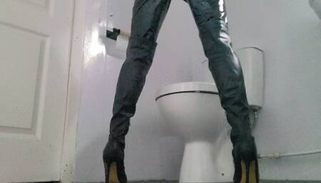 Executrix: Toilet Before A Mission