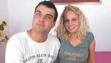 Cool Kissy - curly hair sex - Speculum Plays