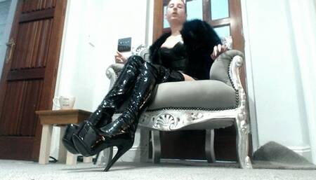 Kicked to the gutter (MOV)